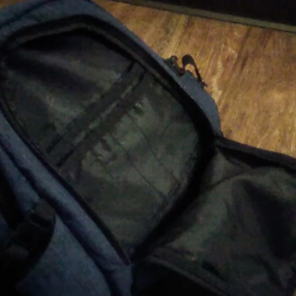 Mancro laptop backpack - Picture 7 of 12